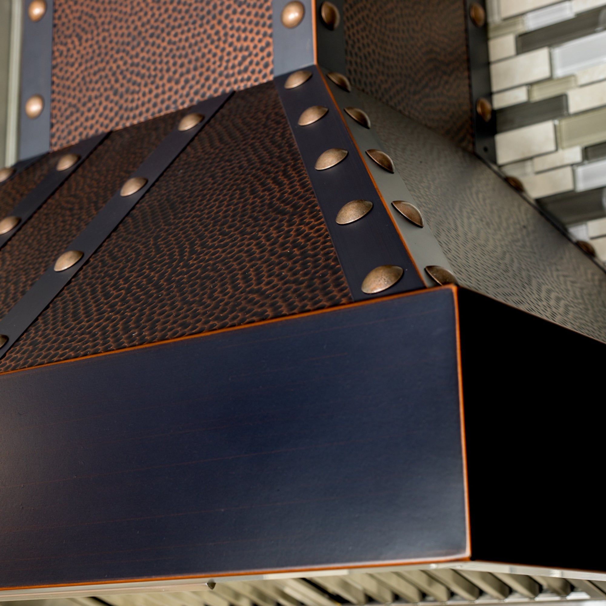 ZLINE 30 in. Convertible Vent Designer Series Wall Mount Range Hood (655-HBBBB-30)