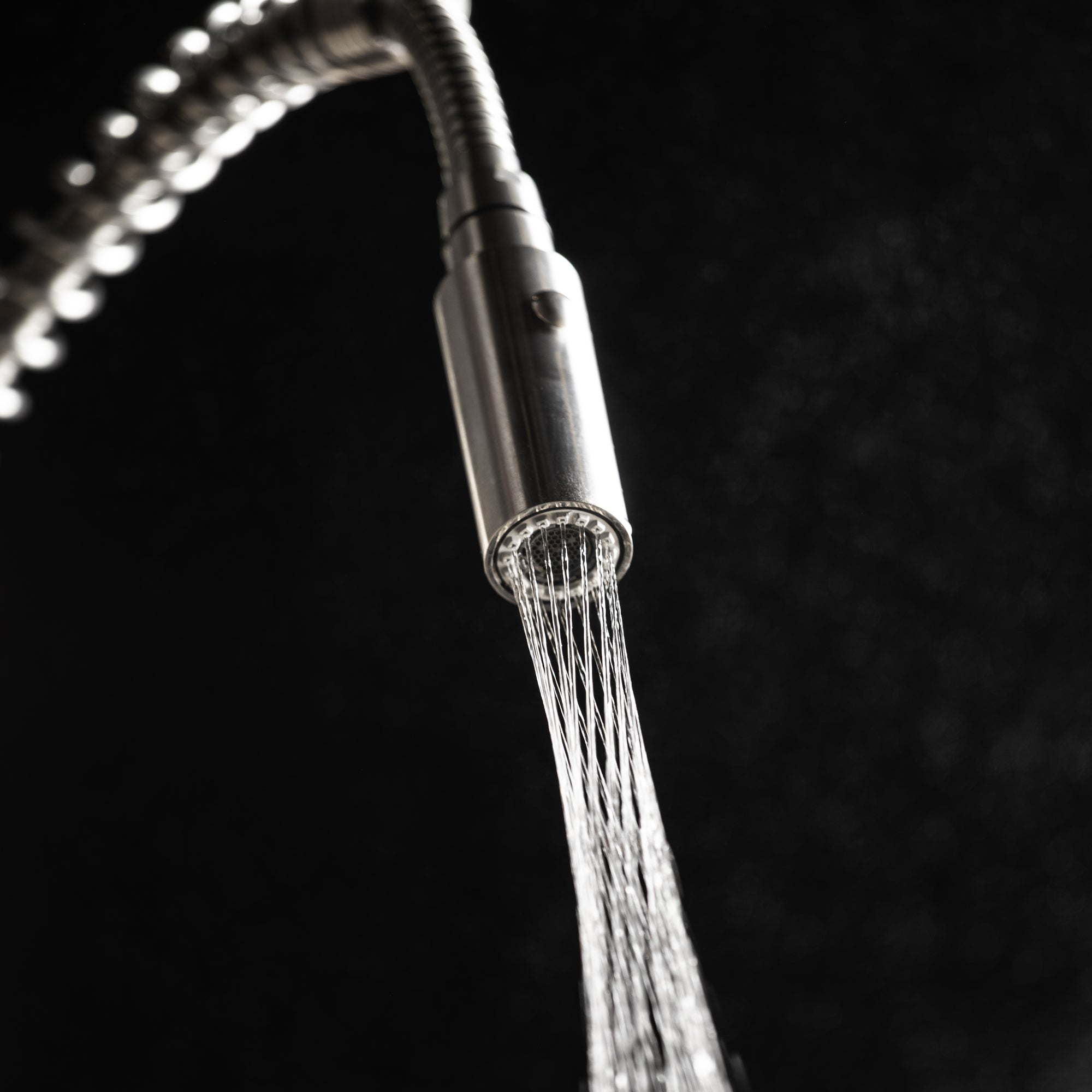 ZLINE Dante Kitchen Faucet in Chrome (DNT-KF-CH)