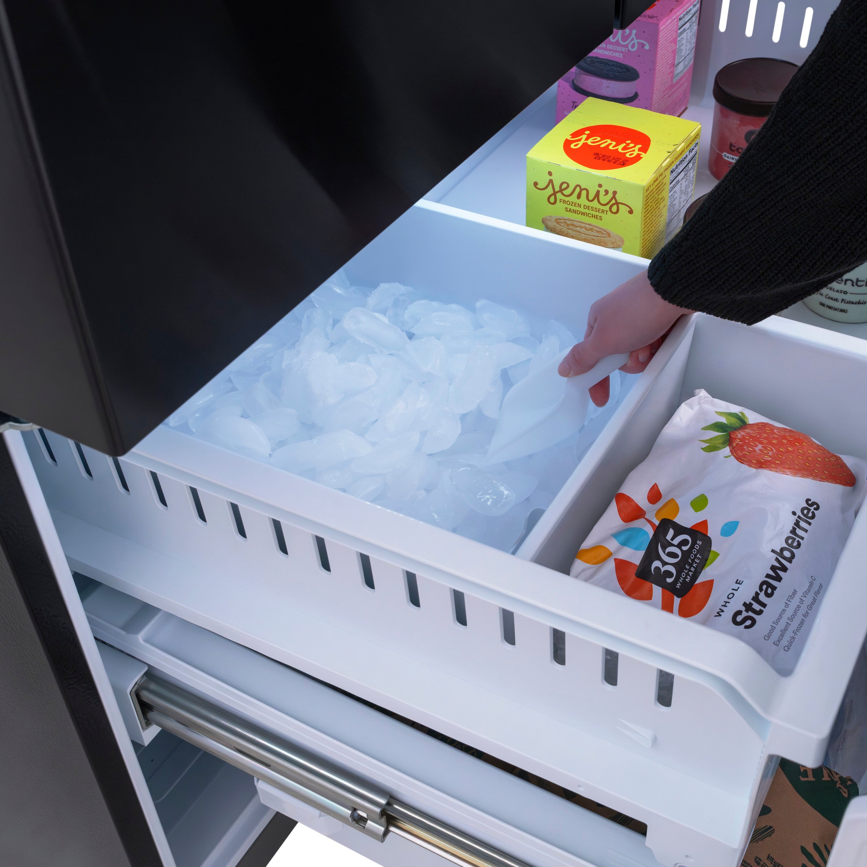 ZLINE Autograph Edition 36 in. 28.9 cu. ft. Standard-Depth French Door External Water Dispenser Refrigerator with Dual Ice Maker in Fingerprint-Resistant Black Stainless Steel and Polished Gold Helix Handles (RSMZ-W-36-BS-KG)