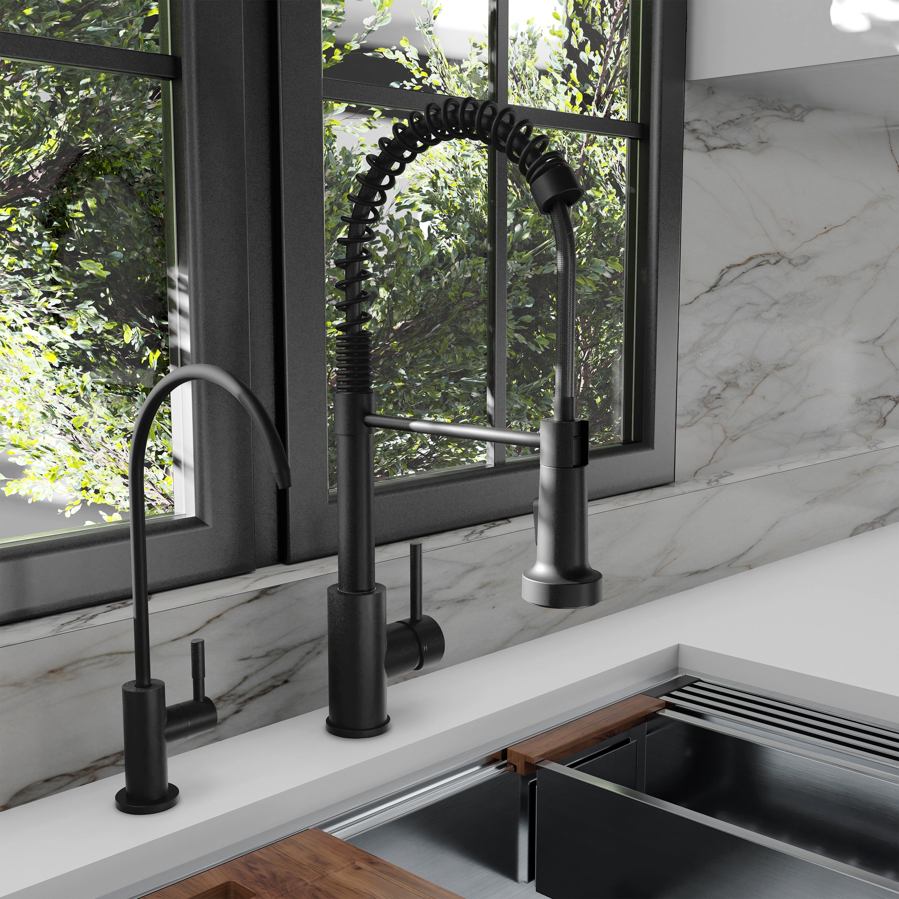 ZLINE Rubicon Single Handle Drink Faucet in Matte Black (RBCN1-FBV-MB)