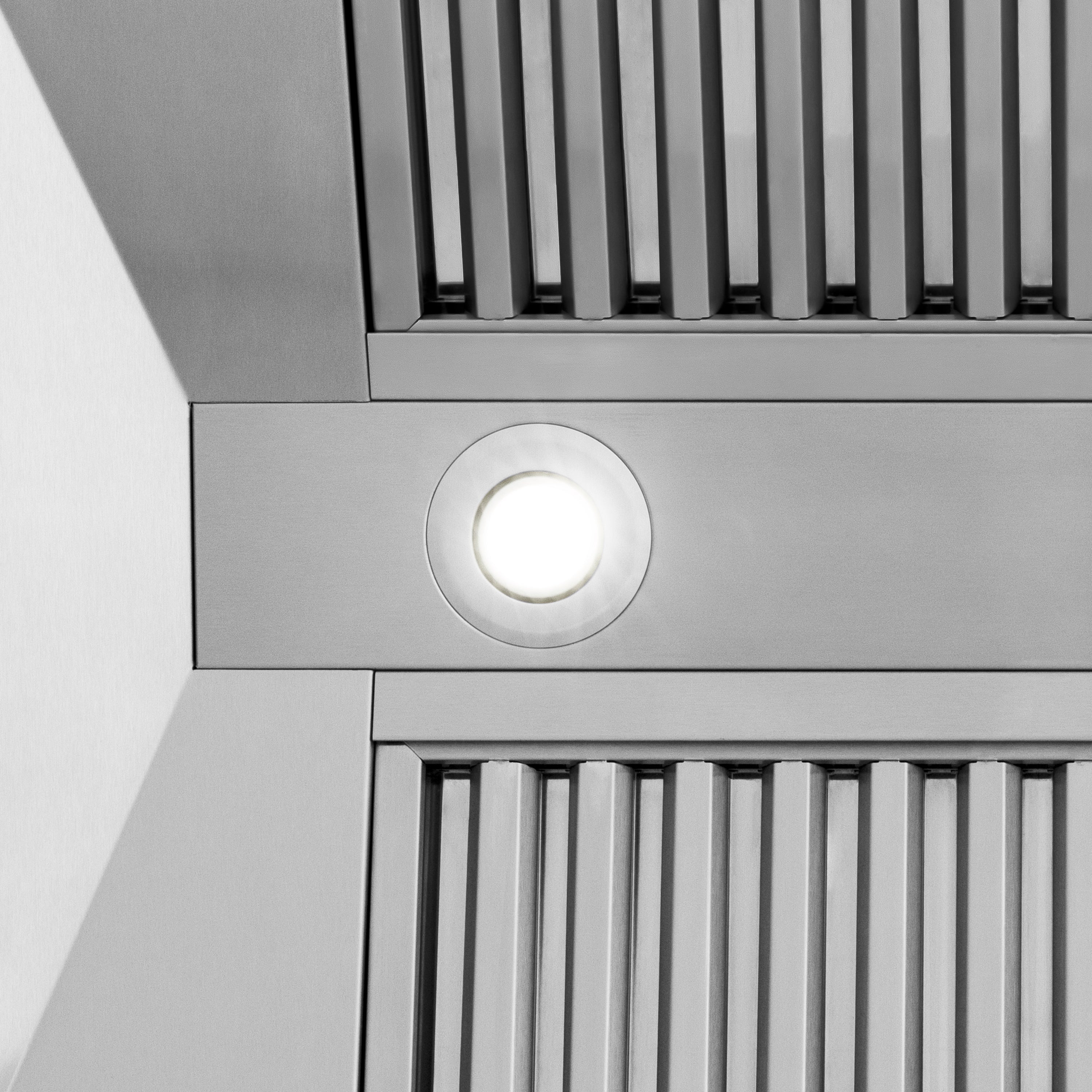 ZLINE 30" Stainless Steel Wall Mount Range Hood with White Matte Shell and Stainless Steel Handle (8654STX-WM-30)
