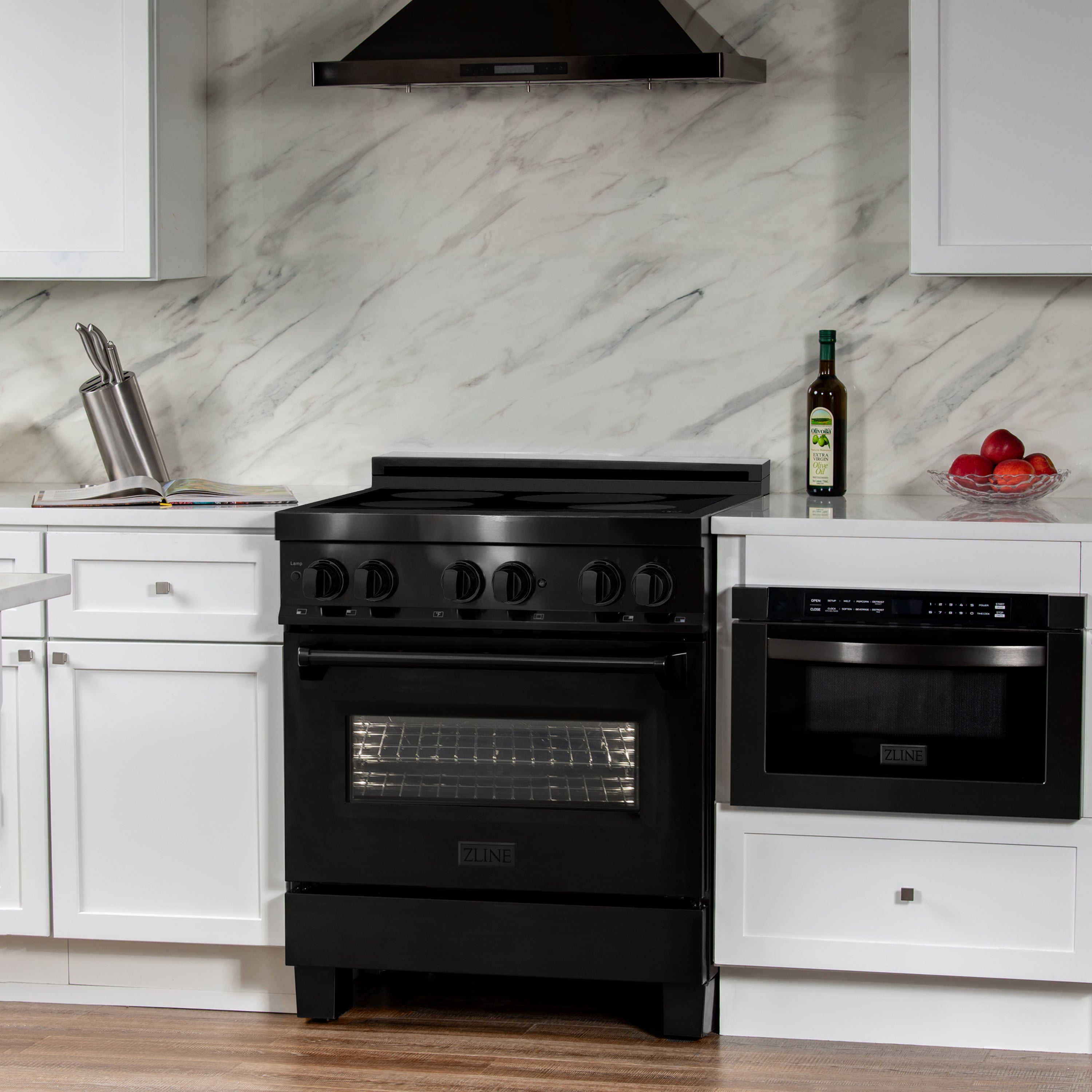 ZLINE Induction Range with a 4 Element Stove and Electric Oven in Black Stainless Steel (RAIND-BS)